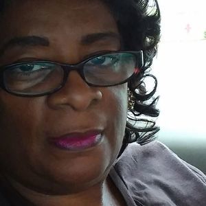 Meet your Posher, Selphia